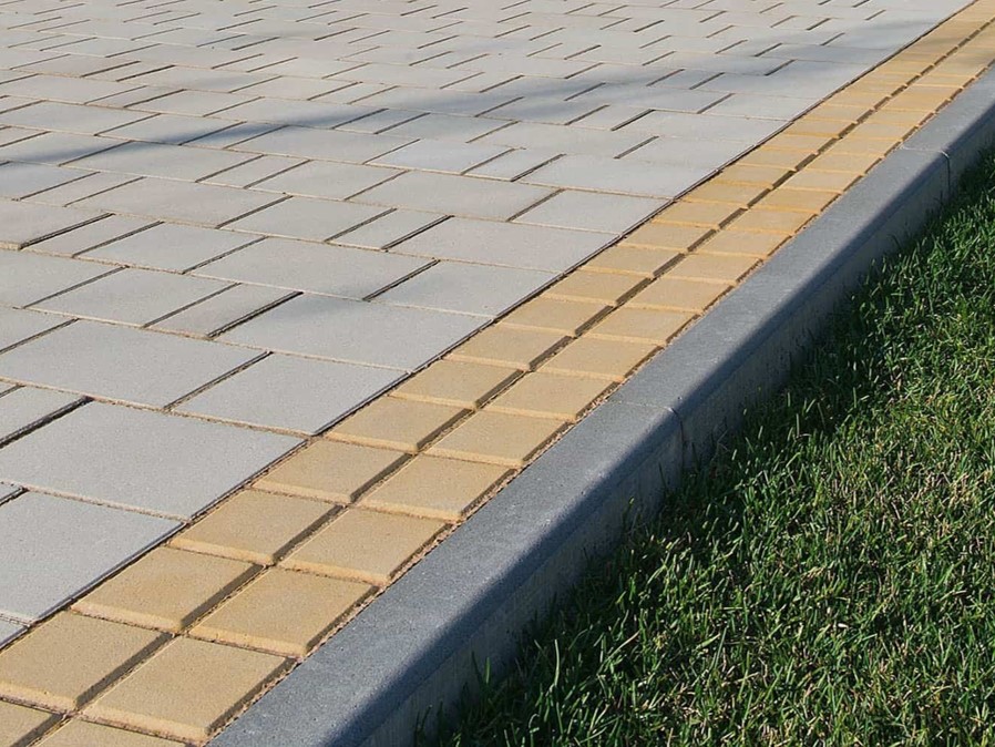 Продажа тротуарного бордюра в Советском